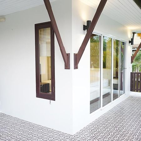 Villa Vela Krabi Ao Nang Exterior photo